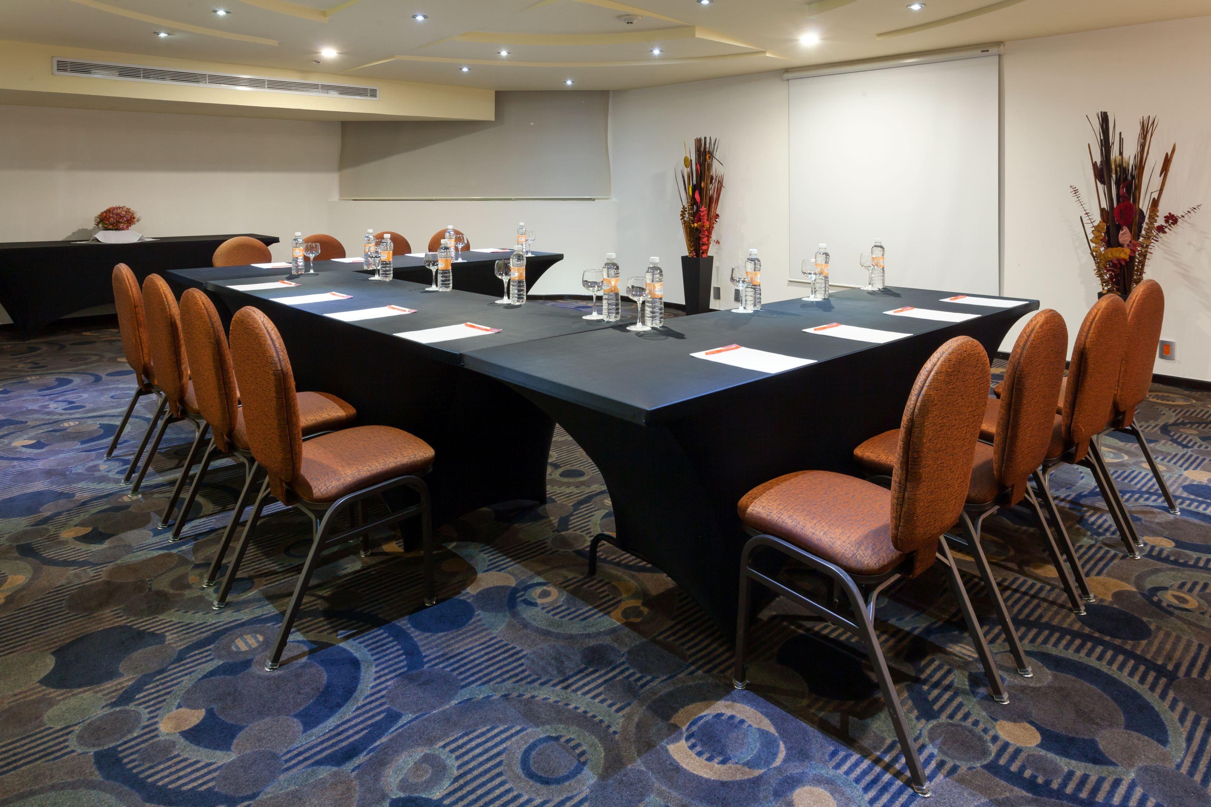 Crowne Plaza Toluca - Lancaster By Ihg Hotel Buitenkant foto